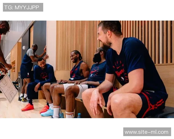 快船迎战开拓者博格丹赛季首秀与哈登小卡齐发力