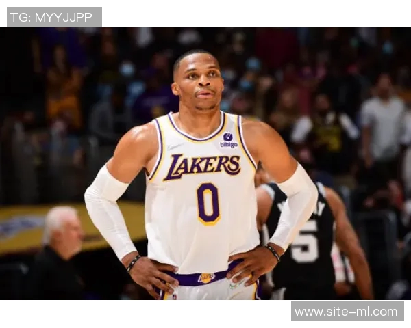 威少近期状态回暖场均223分8助攻三分命中率高达522 威少近期状态回暖场均223分8助攻三分命中率高达522